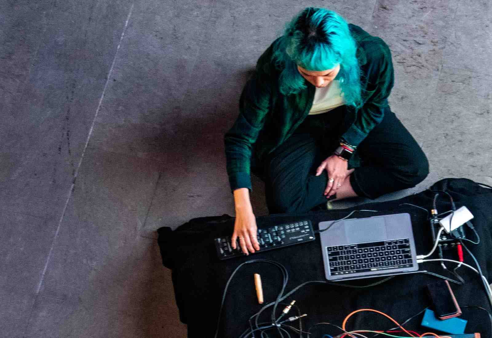 ilithya live coding shaders at Museo de Reproducciones in Bilbao, Spain