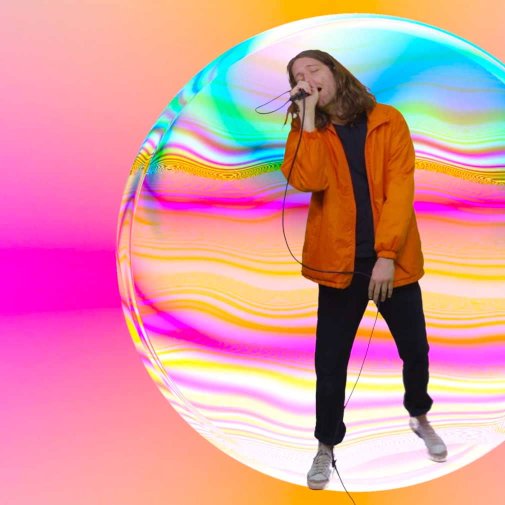Fake Fever singing over "Mirror" shader artwork